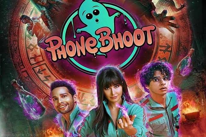 Phone Bhoot film poster
